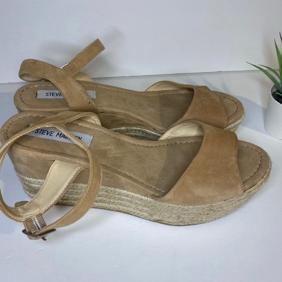 Steve Madden Women Wedges Sandals - Picture 3 of 7